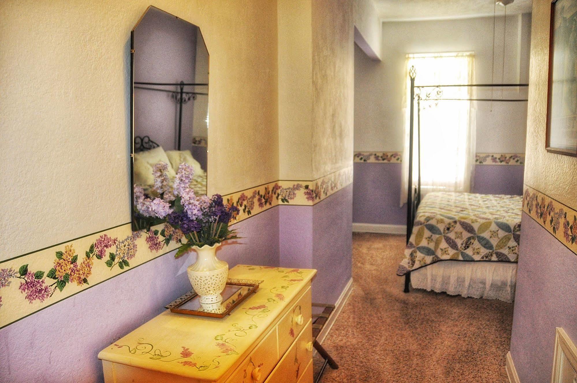 La Plaza Historic Hotel & Restaurant วาลเซนเบิร์ก ภายนอก รูปภาพ